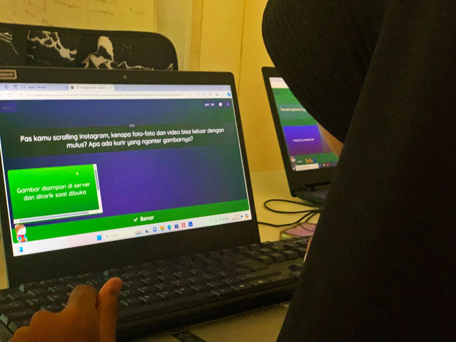 santri putra pesantren daarul mutqin megamendung bogor 2025