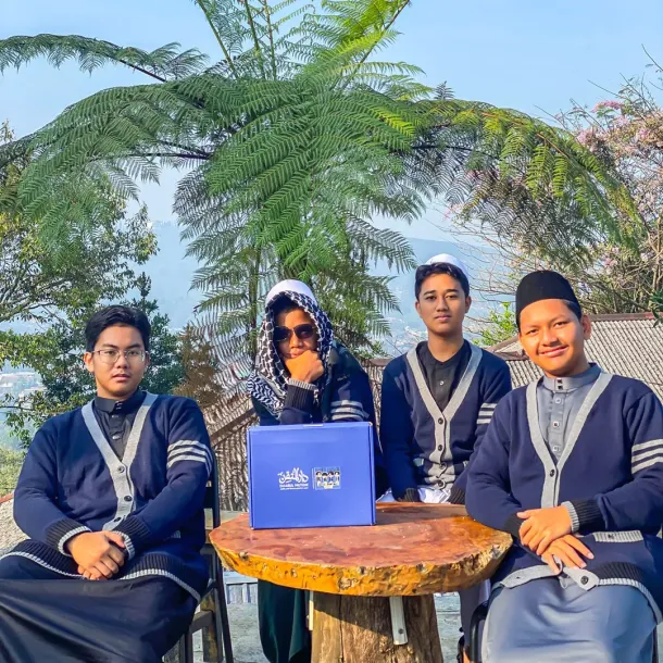 Merchandise Santr Baru 2024