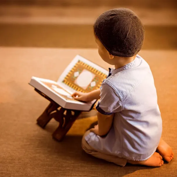 Pentingnya Pendidikan dalam Islam: Perspektif Al-Quran dan Sunnah