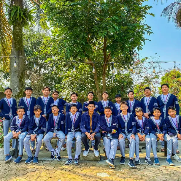 Wisuda Santri Pesantren Daarul Mutqin